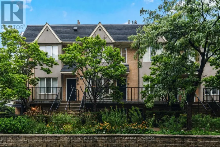 18 - 208 NIAGARA STREET, Toronto