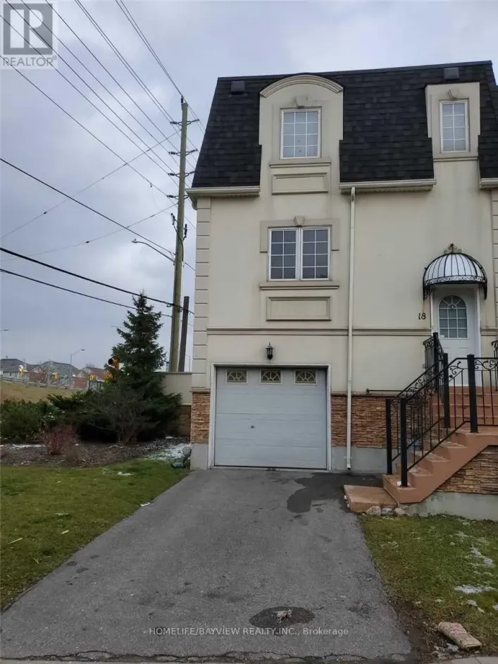18 - 215 16TH AVENUE, Richmond Hill