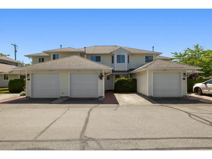 18 21928 48 AVENUE, Langley