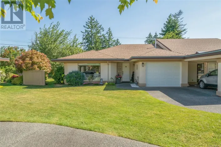 18 310 Pym St N, Parksville