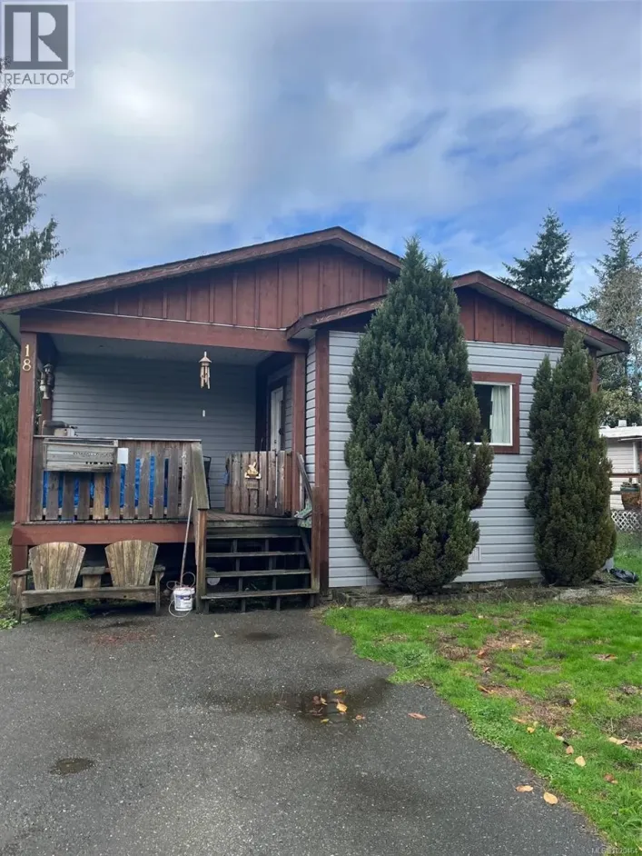 18 3216 Back Rd, Comox