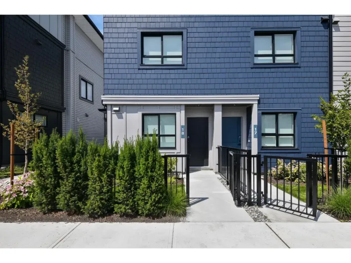 18 33252 KINGSTON AVENUE, Abbotsford