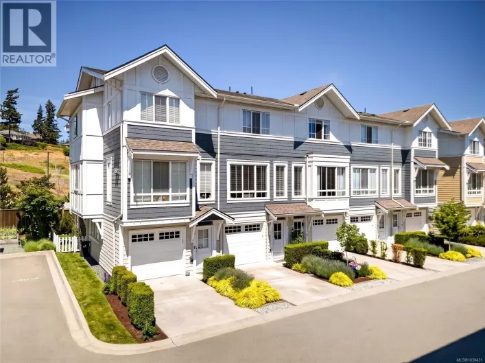 18 370 Latoria Blvd, Colwood