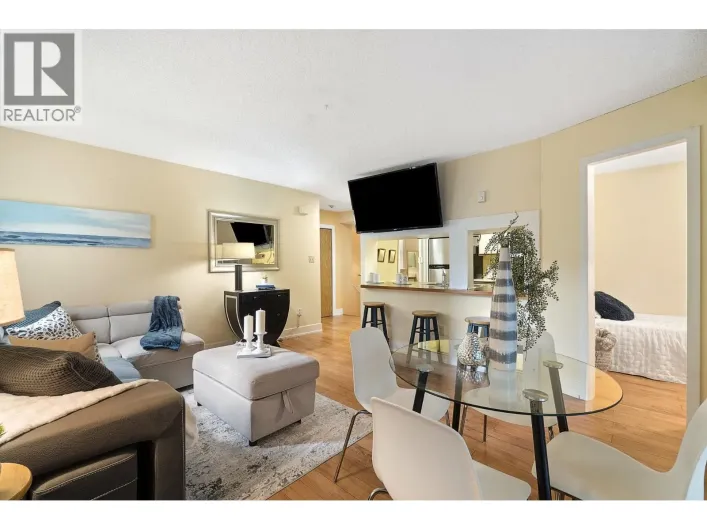 18 385 GINGER DRIVE, New Westminster