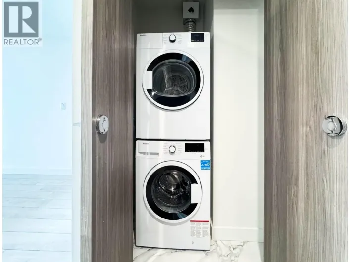 18** 4880 LOUGHEED HIGHWAY, Burnaby