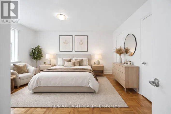 18 - 69 OLD MILL TERRACE, Toronto