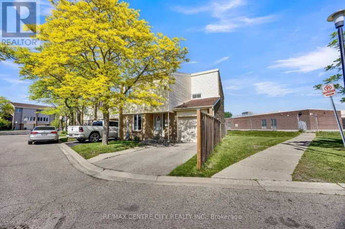 18 - 700 OSGOOD DRIVE, London South