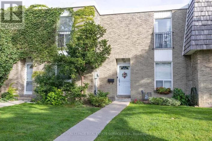 18 - 71 OLD BURNHAMTHORPE ROAD, Toronto