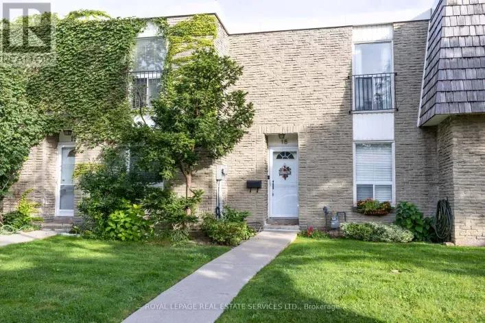 18 - 71 OLD BURNHAMTHORPE ROAD, Toronto
