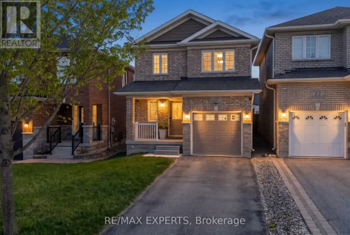 18 ARMSTRONG CRESCENT, Bradford West Gwillimbury
