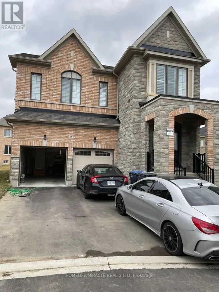18 BACHELOR STREET, Brampton