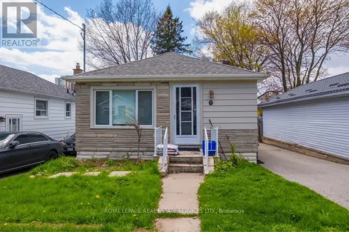 18 BEXHILL AVENUE, Toronto