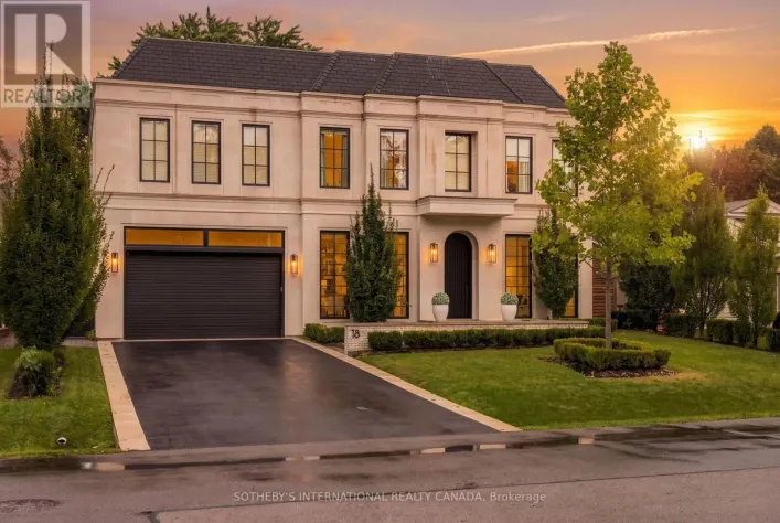 18 BLAIR ATHOL CRESCENT, Toronto