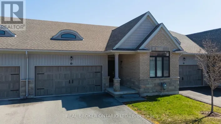 18 BORDEN TRAIL, Welland