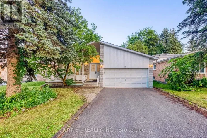 18 BRUCE FARM DRIVE, Toronto