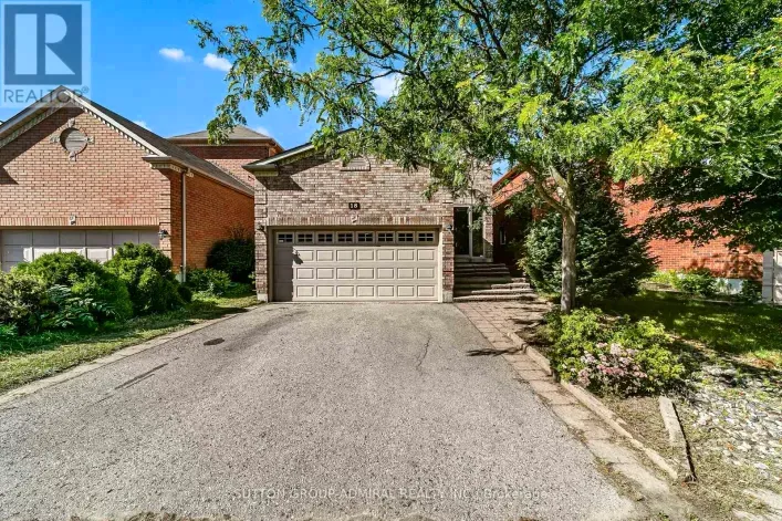 18 BUCKHORN AVENUE, Richmond Hill