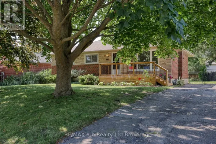 18 CHISHOLM DRIVE, Ingersoll