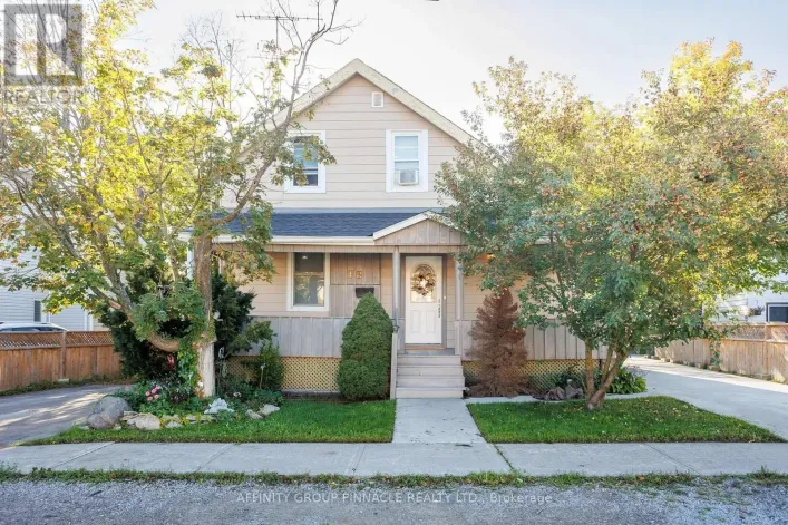 18 CLIFTON STREET, Kawartha Lakes
