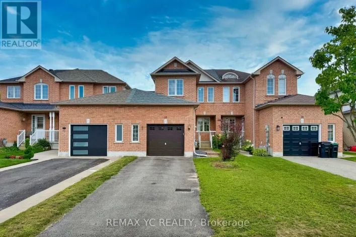 18 COLEMAN DRIVE, Barrie