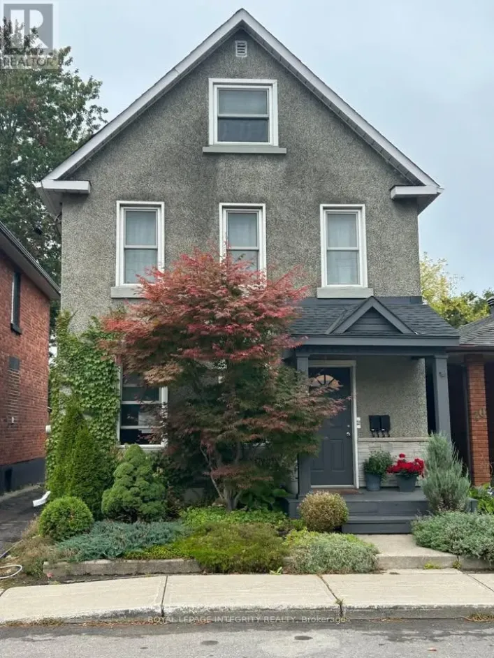 18 COMMANDA WAY, Ottawa