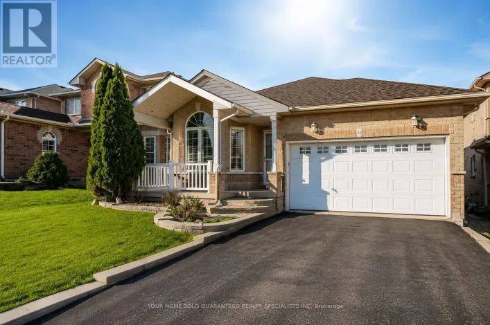 18 COUPLES COURT, Barrie