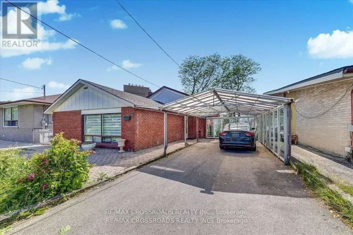 18 DEMARCO BOULEVARD, Toronto