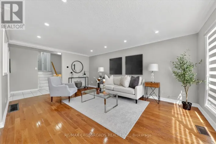 18 DEMARCO BOULEVARD, Toronto