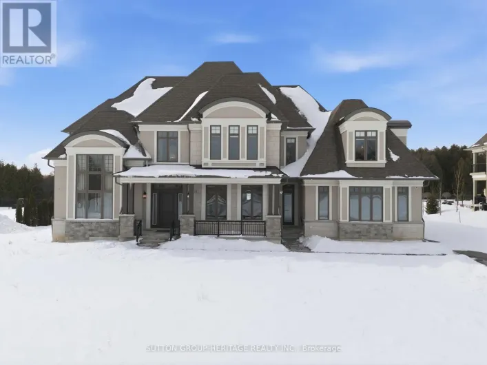 18 DEXSHIRE DRIVE, Ajax