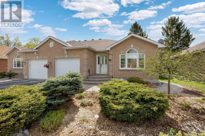 18 DR. GORDON CRESCENT, North Grenville