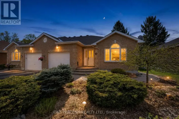 18 DR GORDON CRESCENT, North Grenville