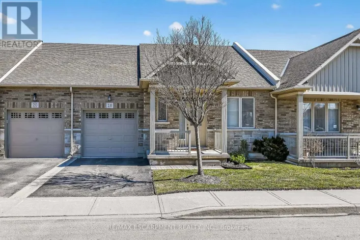 18 ECKER LANE, Hamilton