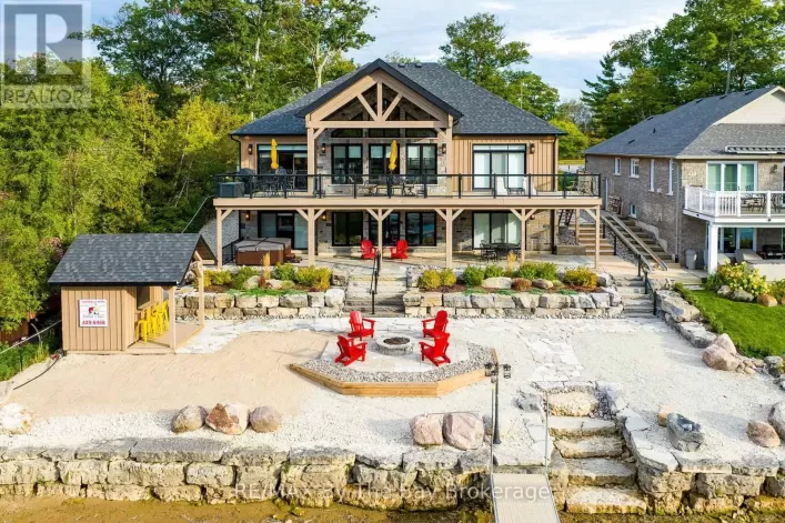 18 EDGEWATER ROAD, Wasaga Beach