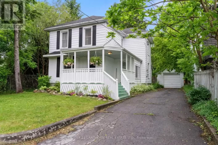 18 ELM STREET, Prince Edward County