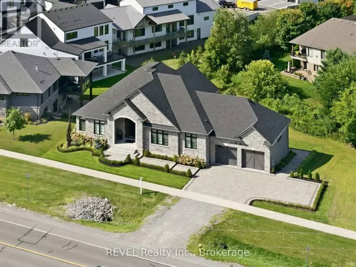 House for sale: 18 FOUR MILE CREEK ROAD, Niagara-on-the-Lake