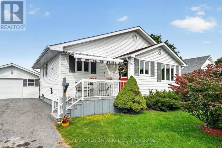 18 FROST AVENUE, South Stormont