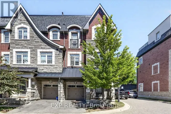 18 INGLESIDE STREET, Vaughan