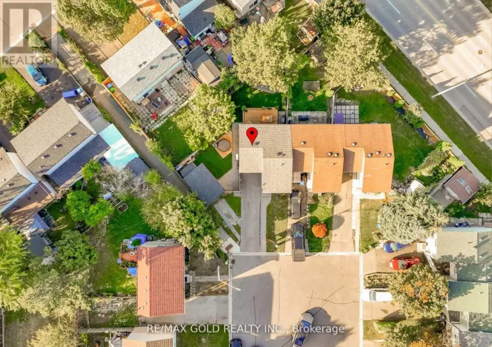 18 JULIETTE SQUARE, Brampton