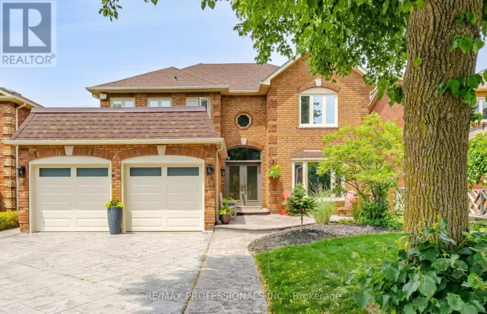 18 KINGFISHER COURT, Brampton