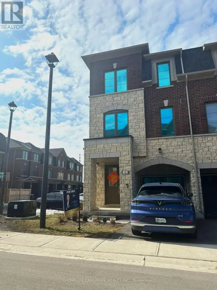 18 LAVINIA ROAD, Brampton