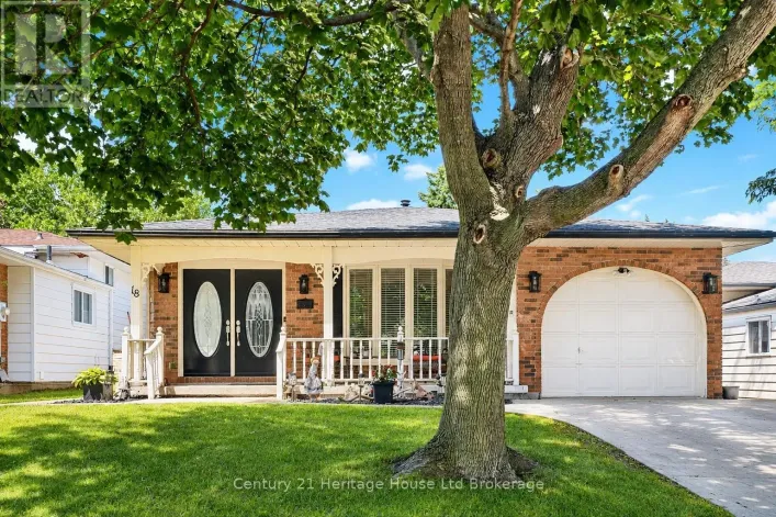 18 LOCUST CRESCENT, London South