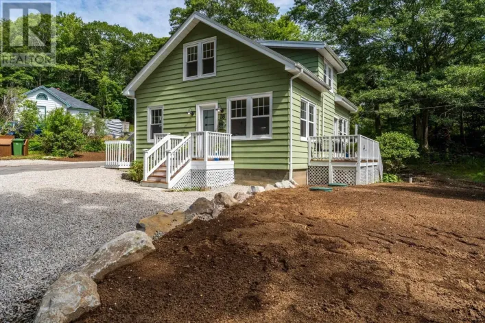 18 Maple Drive, Brooklyn