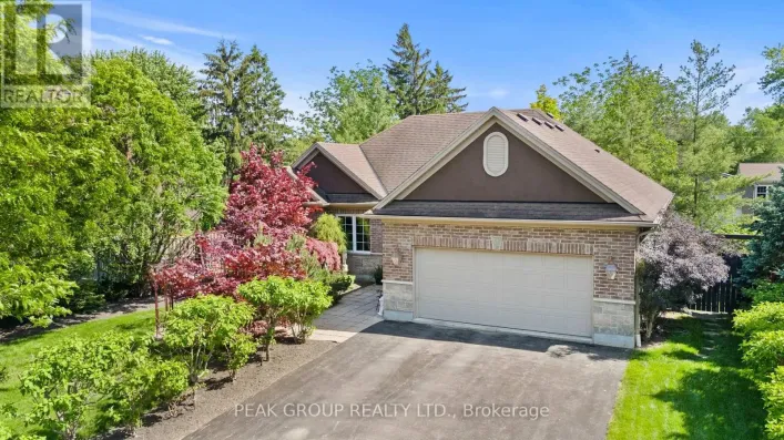 18 MARTHA COURT, Pelham