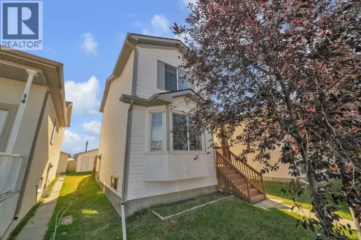 18 Martinvalley Way NE, Calgary