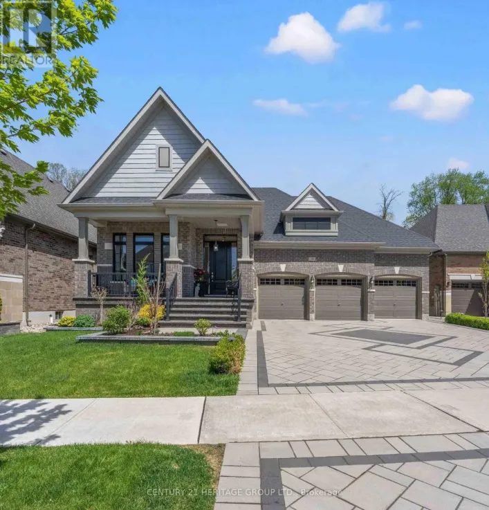 18 MUMBERSON STREET, Innisfil