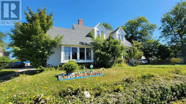 18 Parade Street, Yarmouth