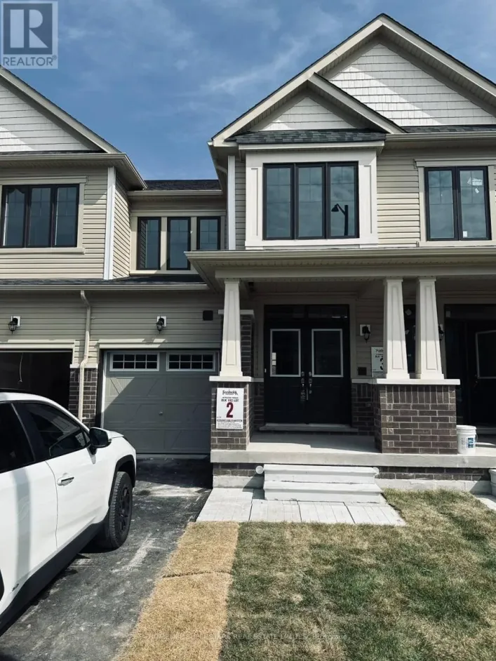 18 PRUDHOE TERRACE, Barrie