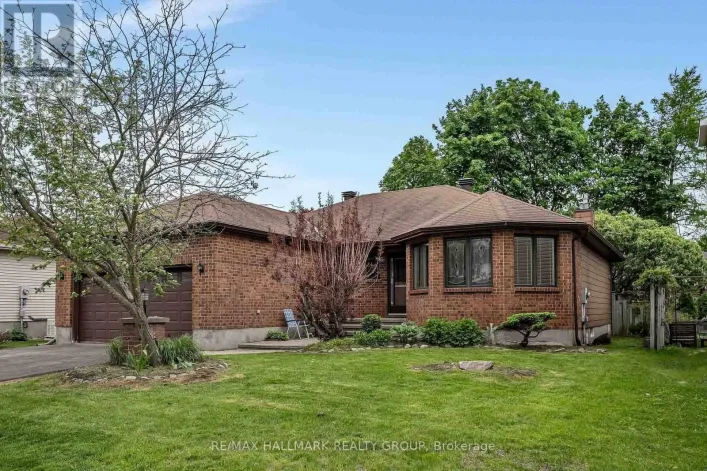 18 RANDALL JAMES DRIVE, Ottawa