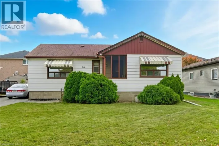 18 SECOND Road W, Stoney Creek