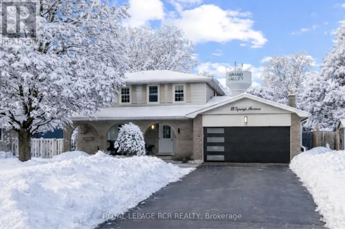 18 SPRUYT AVENUE, East Luther Grand Valley