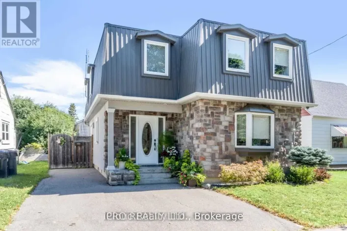 18 SUNSET BOULEVARD, Brampton